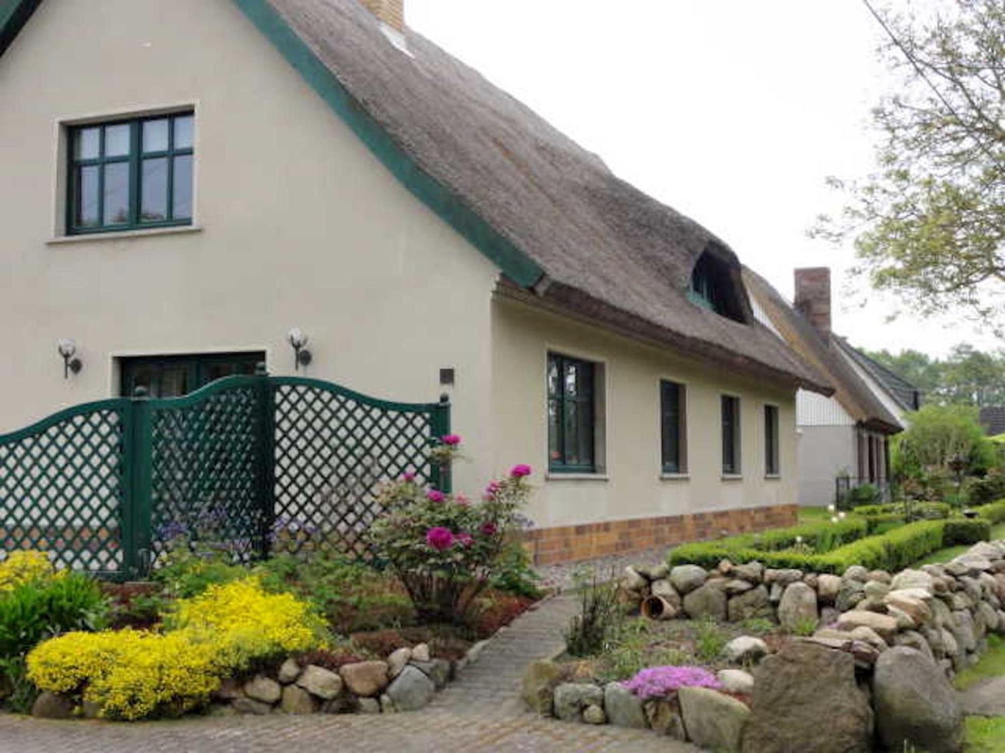 Reetdachhaus "Landhaus Ulrich" Lubkow Luaran gambar